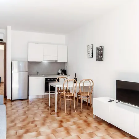 Apartment Viola *
